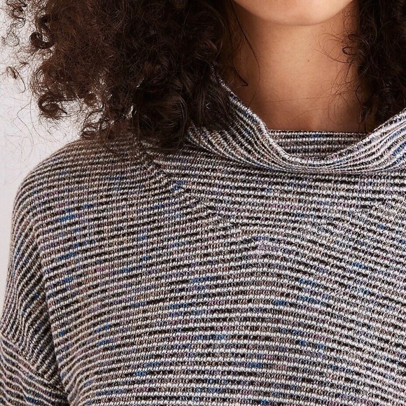 Madewell Textured Rainbow Ribbed Turtleneck Sweater | XL - Picture 2 of 10